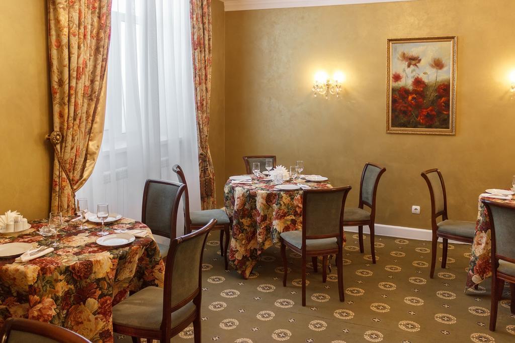 Ar Nuvo Hotel Karagandy Exteriör bild